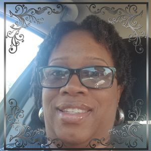 Meet your Posher, Lonya